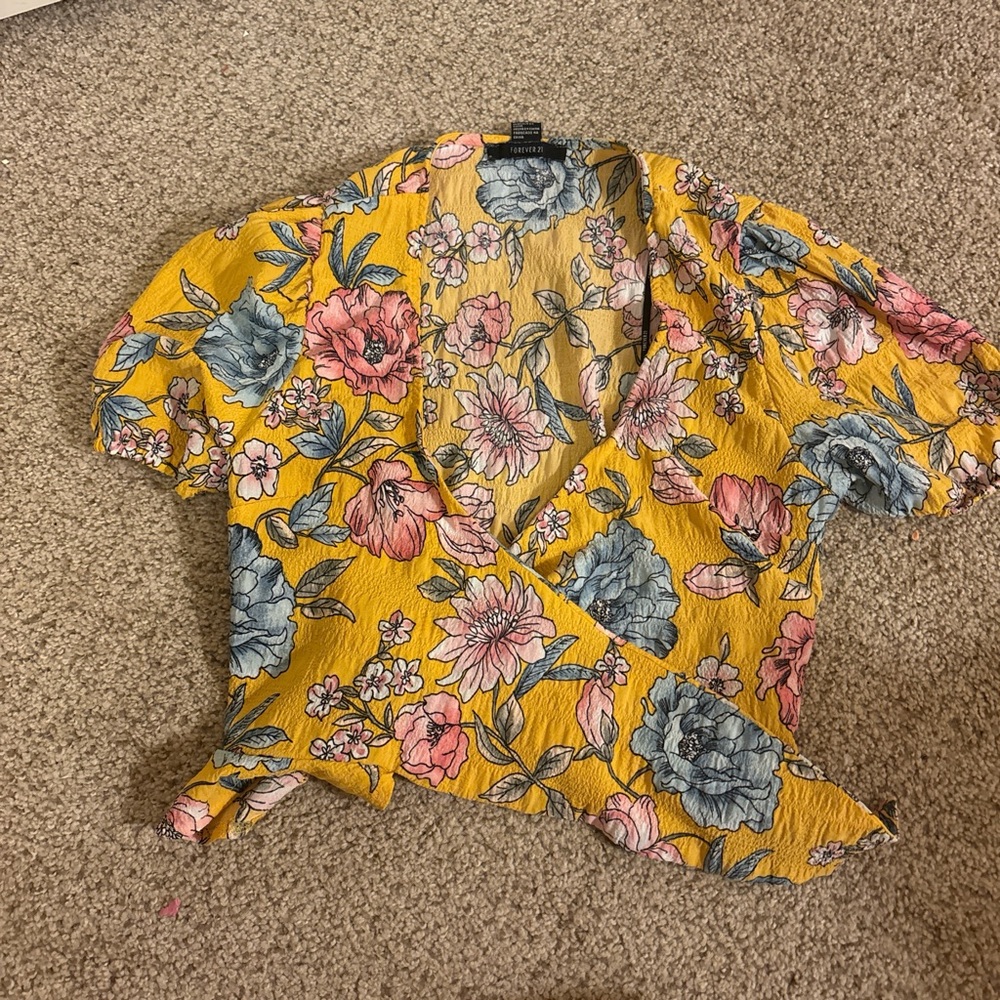 Floral crop top